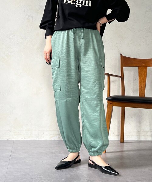 un dix cors(アンディコール)の「ヴィンテージサテンカーゴパンツ(その他パンツ・レディース・チャコールグレー/グレイッシュベージュ/ミント・FREE)」の8枚目の写真