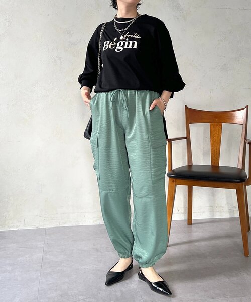 un dix cors(アンディコール)の「ヴィンテージサテンカーゴパンツ(その他パンツ・レディース・チャコールグレー/グレイッシュベージュ/ミント・FREE)」の9枚目の写真