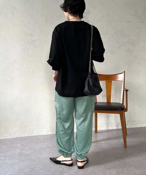 un dix cors(アンディコール)の「ヴィンテージサテンカーゴパンツ(その他パンツ・レディース・チャコールグレー/グレイッシュベージュ/ミント・FREE)」の10枚目の写真