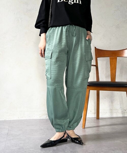 un dix cors(アンディコール)の「ヴィンテージサテンカーゴパンツ(その他パンツ・レディース・チャコールグレー/グレイッシュベージュ/ミント・FREE)」の12枚目の写真