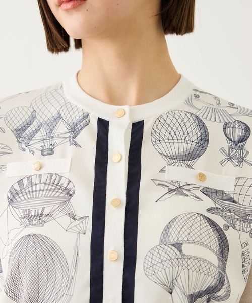 ROPE'（ロペ）の「ヴィンテージスカーフプリントカーディガン/セットアップ対応・イージーケア（カーディガン/ボレロ・レディース・オフホワイト/ブルー系その他・FREE）」の15枚目の写真