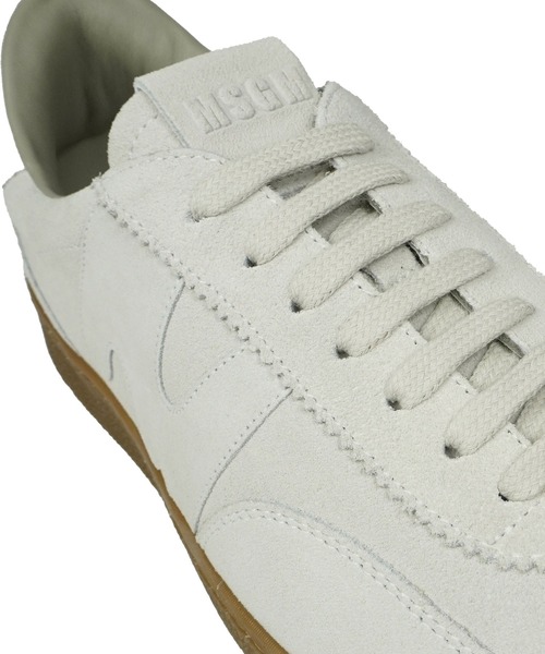 MSGM（エムエスジーエム）の「MSGM スエードレトロスニーカー（スニーカー・メンズ・オフホワイト・42/41/40）」の4枚目の写真