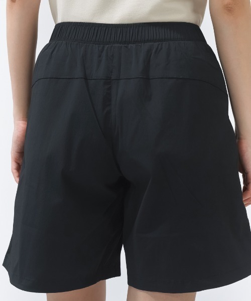 PUMA（プーマ）の「プーマ PUMA ESS ELEVATED ウーブン ショートPT（その他パンツ・レディース・ブラック/ブラウン・L/M/S）」の8枚目の写真