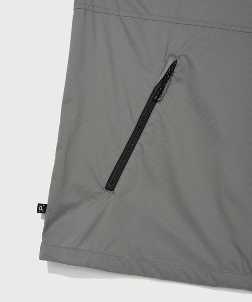 COVERNAT（カバーナット）の「PERTEX TRACK JACKET（ブルゾン・メンズ・グレー・XX-LARGE/X-LARGE/LARGE/MEDIUM/SMALL）」の10枚目の写真