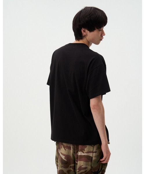 DISCOVERED（ディスカバード）の「BRUSH BONE&HEART TEE（Tシャツ/カットソー・メンズ・ブラック/ホワイト・LARGE/SMALL）」の4枚目の写真