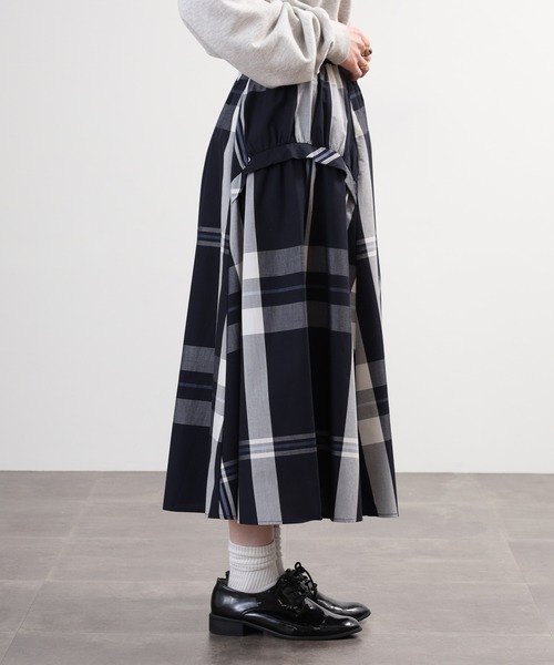 Anna Nicola（アンナニコラ）の「Anna Nicola チェックフレアスカート（スカート・レディース・ブラック/ネイビー・38）」の18枚目の写真