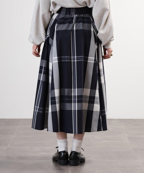 Anna Nicola（アンナニコラ）の「Anna Nicola チェックフレアスカート（スカート・レディース・ブラック/ネイビー・38）」の19枚目の写真