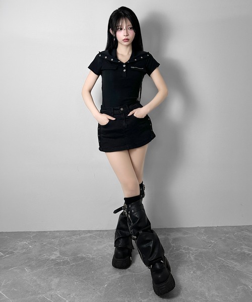 FOLLOWIN(フォロウィン)の「3color/ネックボタンデザインジップポケットTシャツ(Tシャツ/カットソー・レディース・ブラック/グレー/ホワイト・FREE)」の7枚目の写真