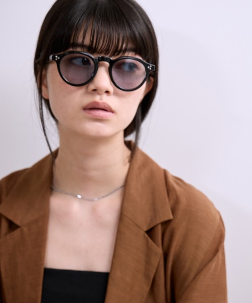 ADAM ET ROPE'(アダムエロペ)の「【WEB限定】クラウンパントフラットレンズサングラス(サングラス・レディース・ブラック/グレー/ブラウン/キャメル・FREE)」の3枚目の写真
