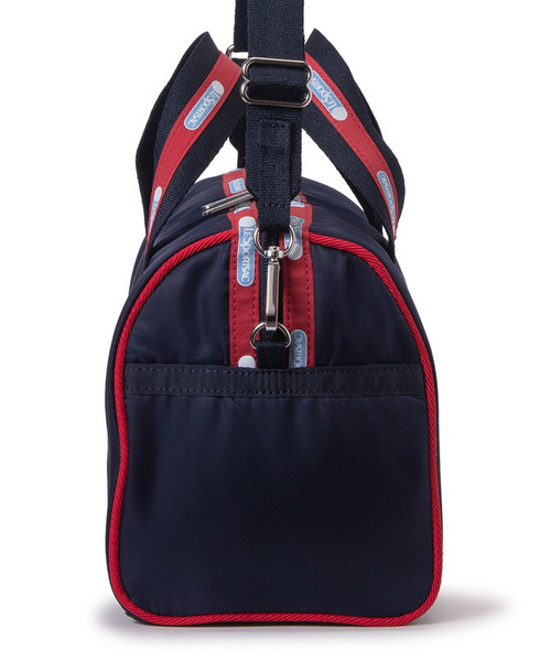 LeSportsac(レスポートサック)の「MED WEB BOSTON オーシャンフレアWEB(ショルダーバッグ・レディース・ブルー・FREE)」の5枚目の写真