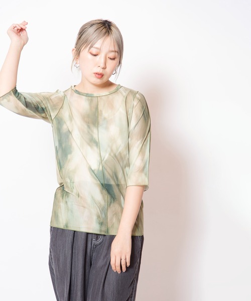 OSMOSIS(オズモーシス)の「プリントメロー切替Tシャツ(Tシャツ/カットソー・レディース・グリーン/ブラウン/ブラック・ONE SIZE)」の16枚目の写真