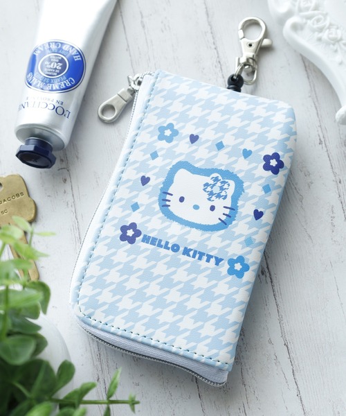 sanrio（サンリオ）の「Sanrio サンリオ ハローキティ キーケース パスケース リール（キーケース/キーアクセサリー・レディース・ブルー系7/ブルー系6/ブルー系5/ブルー系3/ブルー系4/ブルー系2/ブルー系1・FREE）」の2枚目の写真