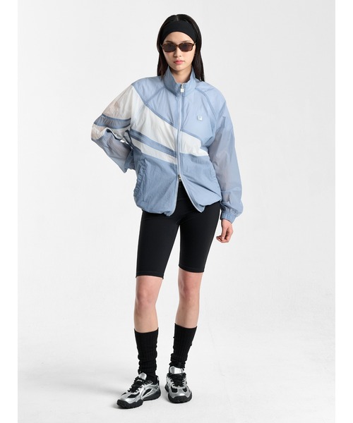 FILA(フィラ)の「Lightweight flag windbreak(その他アウター・メンズ・ライトイエロー/ダークブルー/ライトグレー・S/M/L/XL)」の22枚目の写真