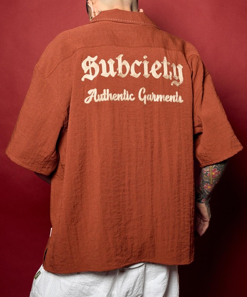 Subciety(サブサエティ)の「Classic chain embroidered shirt(シャツ/ブラウス・メンズ・オレンジ/ブラック/ホワイト・X-LARGE/LARGE/MEDIUM/SMALL)」の3枚目の写真
