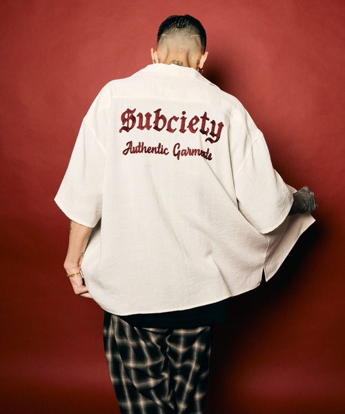 Subciety(サブサエティ)の「Classic chain embroidered shirt(シャツ/ブラウス・メンズ・オレンジ/ブラック/ホワイト・X-LARGE/LARGE/MEDIUM/SMALL)」の11枚目の写真