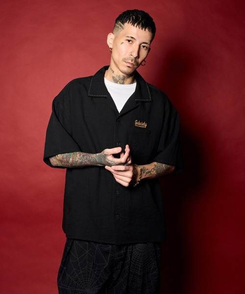 Subciety(サブサエティ)の「Classic chain embroidered shirt(シャツ/ブラウス・メンズ・オレンジ/ブラック/ホワイト・X-LARGE/LARGE/MEDIUM/SMALL)」の13枚目の写真