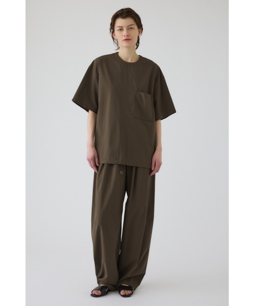 RIM.ARK(リムアーク)の「Paper like light PT ペーパーライク ライト パンツ(スラックス・レディース・ブラック/ブラウン/ライトグレー/ホワイト・38/36)」の4枚目の写真