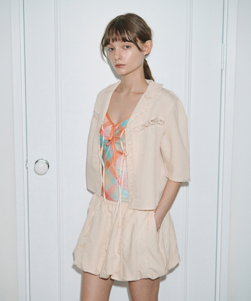 SINOON（シヌーン）の「Lace Balloon Mini Skirt (Apricot)（スカート・レディース・ライトピンク・SMALL/MEDIUM）」の4枚目の写真