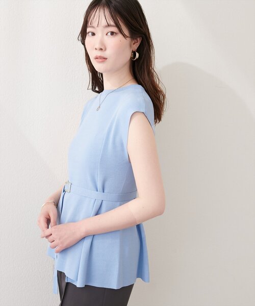 natural couture(ナチュラルクチュール)の「ベルト付きペプラムノースリニット(ニット/セーター・レディース・ブラック/サックスブルー/グレイッシュベージュ/オフホワイト/ピンク/イエロー・FREE)」の10枚目の写真