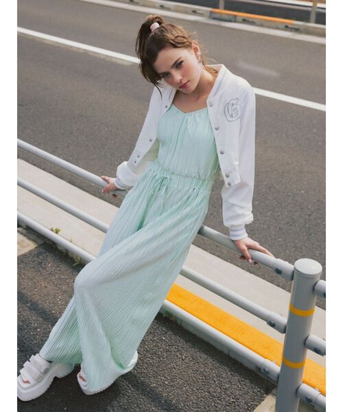 GYDA(ジェイダ)の「SPARKLEサテンプリーツロンパース(つなぎ/オールインワン・レディース・グレー/その他1/ミント/ブラック・SMALL/X-SMALL)」の19枚目の写真