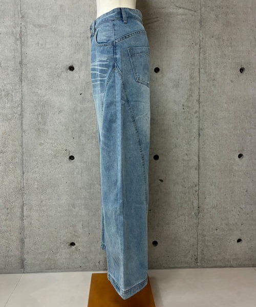 GLAMOROUS JANE(グラマラスジェーン)の「デニムボリュームワイドパンツ(デニムパンツ・レディース・インディゴブルー/ブルー・S/M/L)」の12枚目の写真