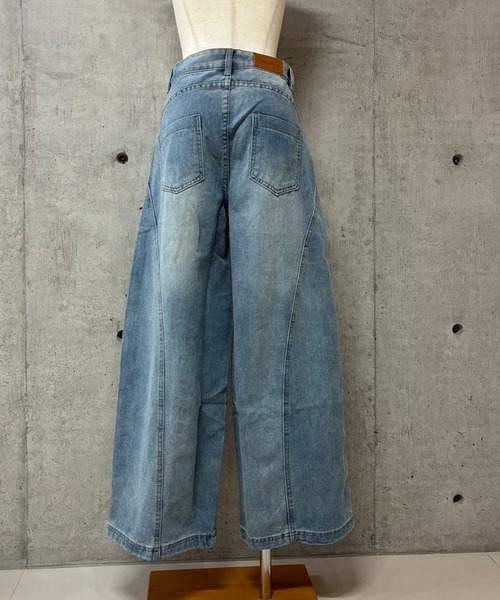 GLAMOROUS JANE(グラマラスジェーン)の「デニムボリュームワイドパンツ(デニムパンツ・レディース・インディゴブルー/ブルー・S/M/L)」の13枚目の写真