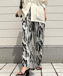 Q | ペイント柄パンツ(その他パンツ)