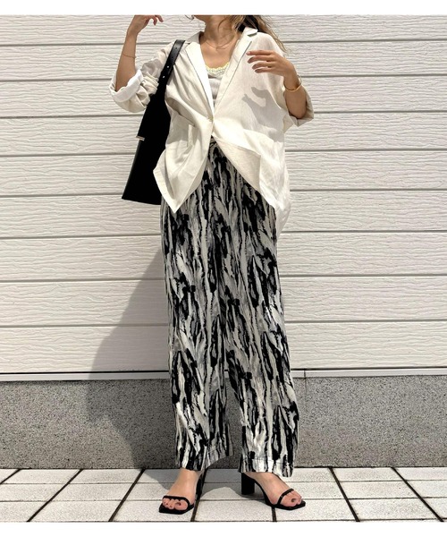 Q（キュー）の「ペイント柄パンツ（その他パンツ・レディース・ブラック系/ブルー系・MEDIUM）」の11枚目の写真