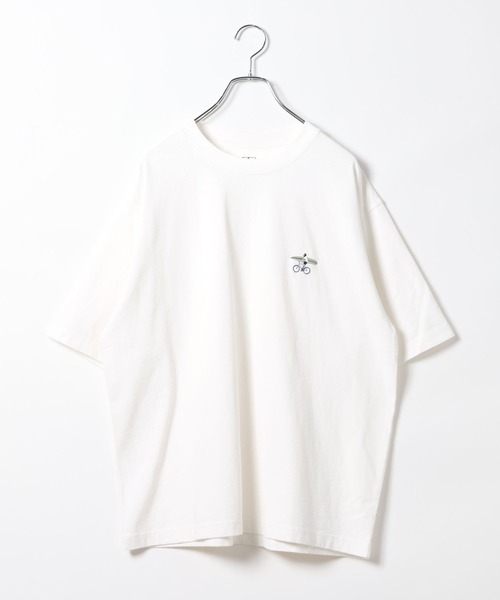 BAYFLOW(ベイフロー)の「【マシュー・ウィグルスワース】サーフアート刺繍Tシャツ(Tシャツ/カットソー・メンズ・ネイビー/ブラック/オフホワイト/ブルー・LARGE/MEDIUM)」の7枚目の写真
