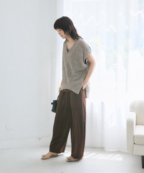 RIVE DROITE(リヴドロワ)の「【抜け感】ギマコットンニットベスト (夏服)(ニット/セーター・レディース・モカ/ホワイト系その他/チャコールグレー・FREE)」の12枚目の写真