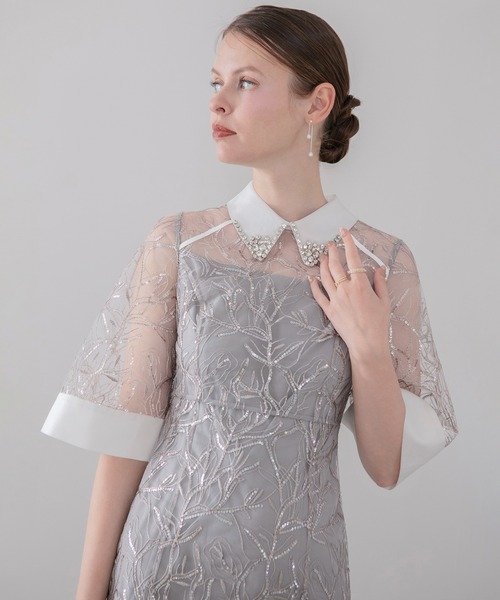 Leja（レジャ）の「【LEJA】シアースパンコールビジューカラーIラインワンピースオケージョンドレス（ドレス・レディース・グレー・SMALL/MEDIUM）」の4枚目の写真