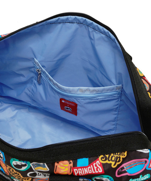 LeSportsac(レスポートサック)の「【LeSportsac×Pringles】DELUXE MED WEEKENDER プリングルズスティッカーズ(ボストンバッグ・レディース・その他・FREE)」の11枚目の写真