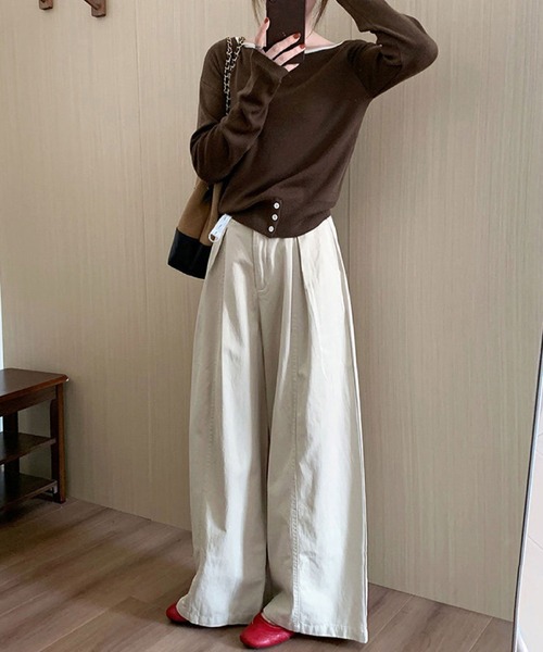 2ly2(トゥーリートゥー)の「タック入りワイドパンツ レディース ルーズシルエット シンプルボトム(その他パンツ・レディース・ブラック/ベージュ・FREE)」の16枚目の写真