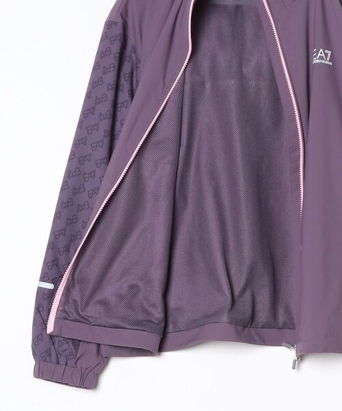 EMPORIO ARMANI EA7(エンポリオアルマーニイーエーセブン)の「【エンポリオ アルマーニ EA7】ウィメンズ フルジップ ジャケット Ventus7(ナイロンジャケット・レディース・バイオレット・SMALL/MEDIUM/LARGE)」の3枚目の写真