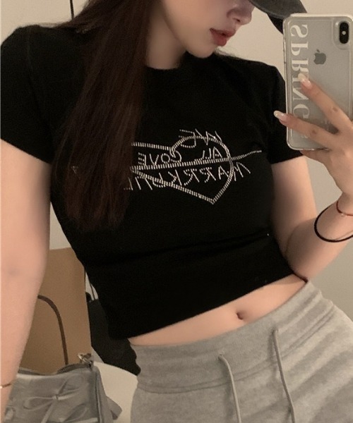 Vipoa(ヴィポア)の「メタリックプリントS/Sカットソー(Tシャツ/カットソー・レディース・ホワイト/ブラック・FREE)」の16枚目の写真