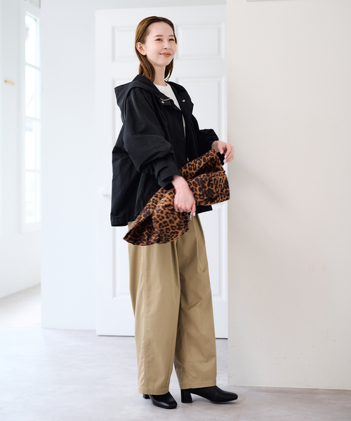 U by SPICK&SPAN(ユーバイスピックアンドスパン)の「《追加》C/N グログラン撥水フレアブルゾン(マウンテンパーカー・レディース・ブラウン/ベージュ/ブラック・38/36)」の5枚目の写真