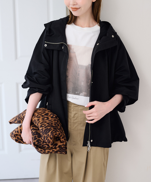 U by SPICK&SPAN(ユーバイスピックアンドスパン)の「《追加》C/N グログラン撥水フレアブルゾン(マウンテンパーカー・レディース・ブラウン/ベージュ/ブラック・38/36)」の8枚目の写真