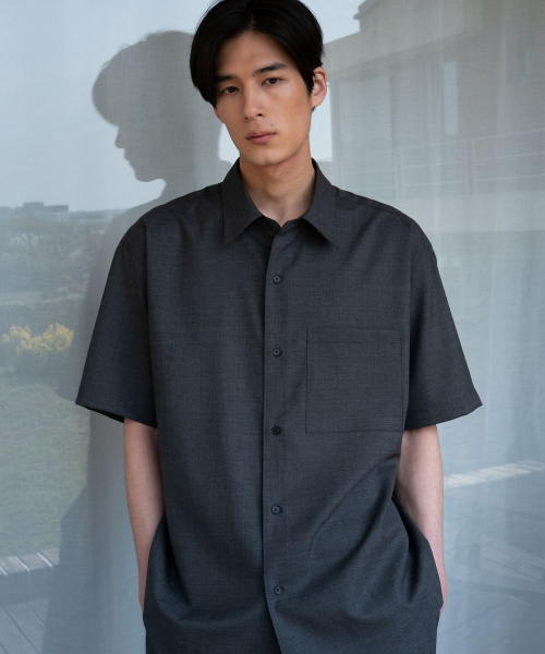 BLANKROOM（ブランクルーム）の「マティウールハーフシャツ_CHARCOAL（シャツ/ブラウス・メンズ・その他・1/2/4/3）」の5枚目の写真