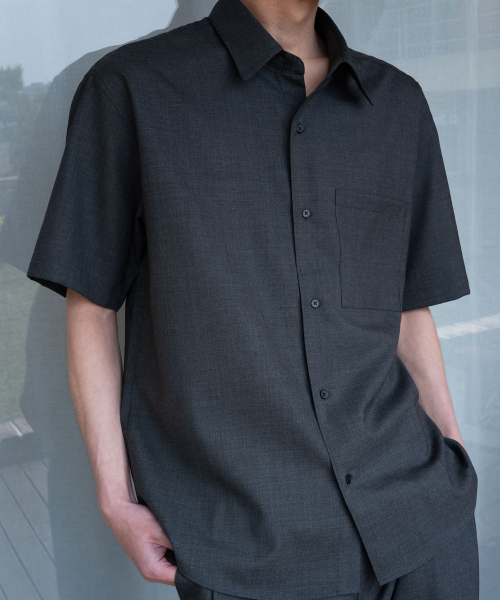 BLANKROOM（ブランクルーム）の「マティウールハーフシャツ_CHARCOAL（シャツ/ブラウス・メンズ・その他・1/2/4/3）」の6枚目の写真