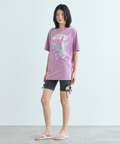 NIKE（ナイキ）の「ナイキ マリーナ ウィメンズスライド / Nike Marina Women's Slides IH2381-600 Silt Red（サンダル・レディース・ピンク系その他2・23/22/26/25/24）」の2枚目の写真