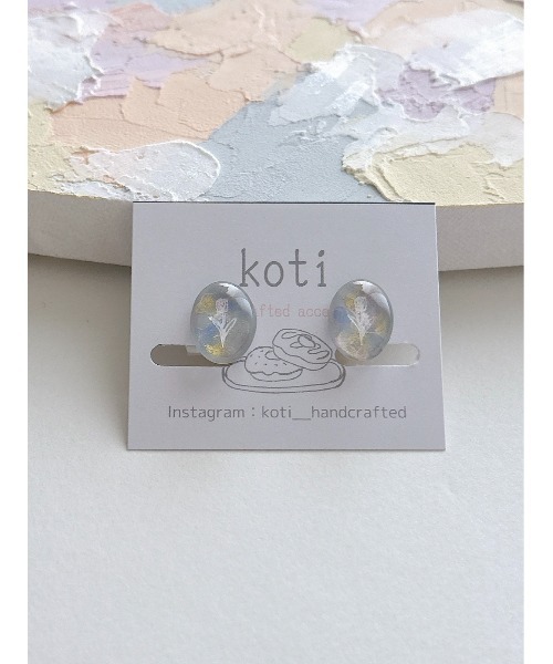 tone(トーン)の「【koti】Hella mist oval イヤリング(MA)(イヤリング・レディース・ブルー系1/グリーン系1/パープル系1/グレー系1・FREE)」の4枚目の写真