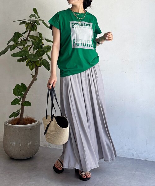 un dix cors(アンディコール)の「メタリックプリントTEE(Tシャツ/カットソー・レディース・ダークグリーン/ネイビー/オフホワイト・FREE)」の22枚目の写真
