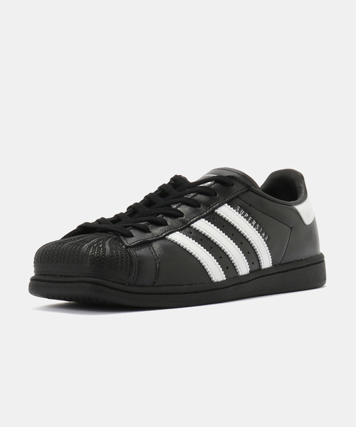 adidas Originals(アディダスオリジナルス)の「adidas Originals SUPERSTAR SQ W KI0201(スニーカー・レディース・ブラック・23cm/23.5cm/24cm/24.5cm/25cm)」の2枚目の写真
