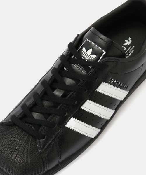 adidas Originals(アディダスオリジナルス)の「adidas Originals SUPERSTAR SQ W KI0201(スニーカー・レディース・ブラック・23cm/23.5cm/24cm/24.5cm/25cm)」の6枚目の写真