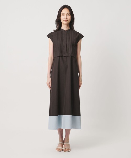 UNITED ARROWS(ユナイテッドアローズ)の「シルキー ピンタック ワンピース ‐ウォッシャブル‐(ワンピース・レディース・ダークブラウン/ブラック/ネイビー・36/38)」の9枚目の写真