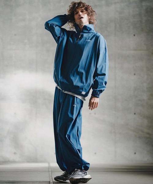 GLIMCLAP（グリムクラップ）の「mj11695-Ripstop & Stretch Nylon Track Jacket トラックジャケット(211-004-gla-cg)（ブルゾン・メンズ・ブラック/ブルー・M/S/L）」の16枚目の写真