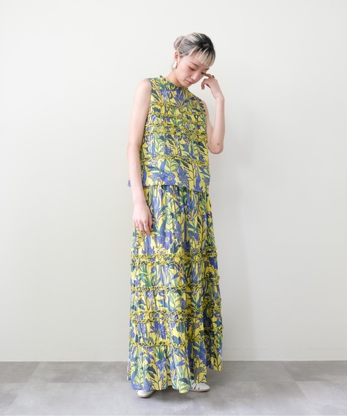 DOLLUPOOPS(ドールアップウップス)の「Lily Print Frill Gather Blouse(リリープリントフリルギャザーブラウス)(シャツ/ブラウス・レディース・チャコール/イエロー・FREE)」の8枚目の写真