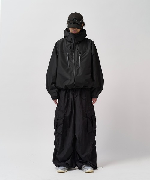 Lui's(ルイス)の「【Neucon】TECH FUNCTION HARD SHELL JACKET / テックファンクションハードシェルジャケット / ブルゾン(ブルゾン・メンズ・ダークブラウン/ブラック/ホワイト・1/2)」の10枚目の写真