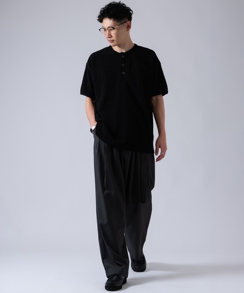 OXA(オグザ)の「ベルト付きスラックス(スラックス・メンズ・ブラウン/ブラック/チャコール・LARGE/MEDIUM)」の22枚目の写真
