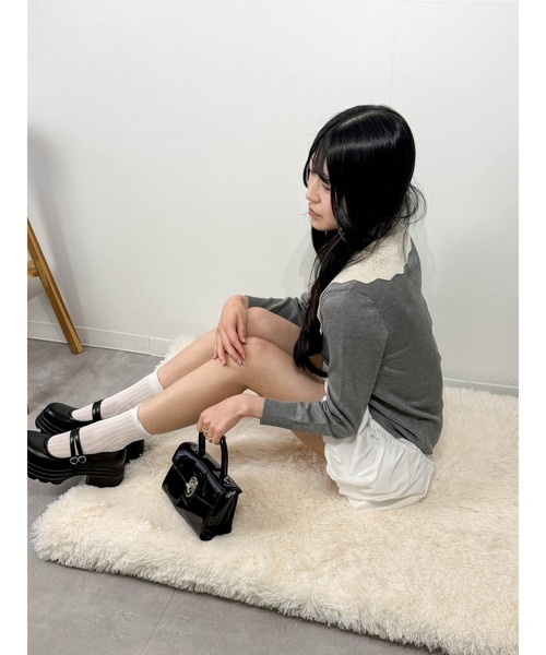 owen(オーウェン)の「ビッグカラーデザイン ニットトップス リボン付き ガーリースタイル 韓国風(ニット/セーター・レディース・グレー・ONE SIZE)」の15枚目の写真